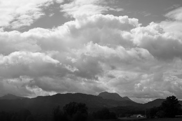 Similar image 10876068