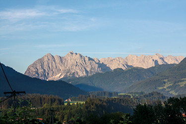 Similar image 10876092