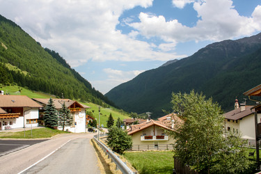 Similar image 10876097