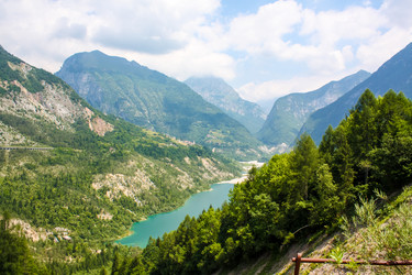 Similar image 10876122