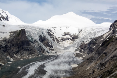 Similar image 10876147