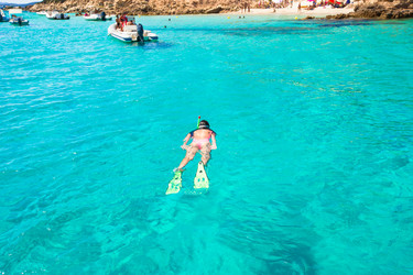 Similar image 10877624