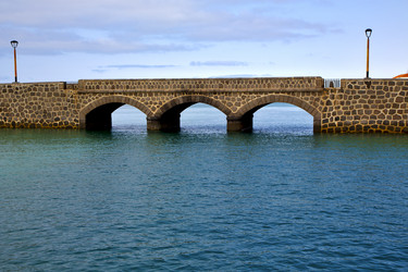 Similar image 10886053