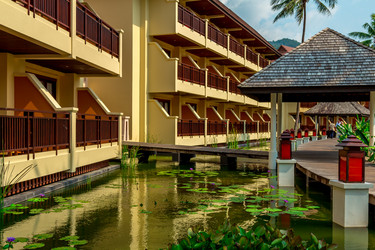 Similar image 10882065