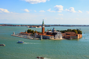 Similar image 10885318