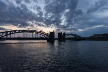 Similar image 10886000