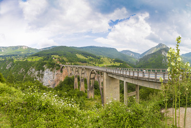 Similar image 10907229