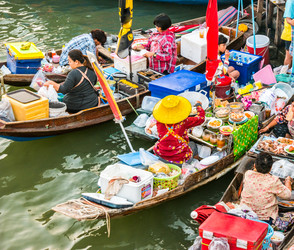 Similar image 10915462