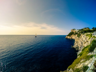 Similar image 10936873