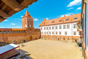 Similar image 10954075