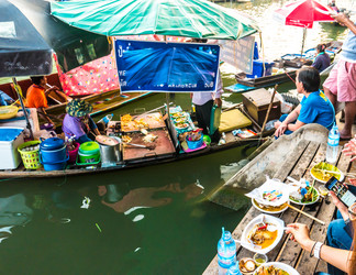 Similar image 10940626