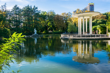 Similar image 10957243