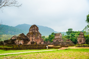 Similar image 10995158