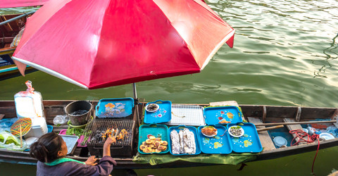 Similar image 10995170