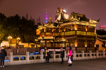 Similar image 11046388