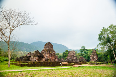 Similar image 10995312