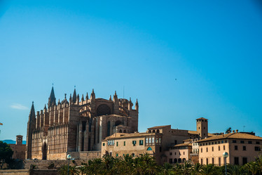 Similar image 11046277