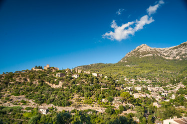 Similar image 11046396