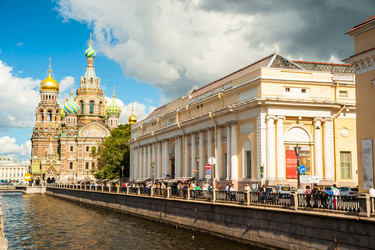 Similar image 11046636