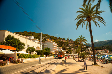 Similar image 11046929