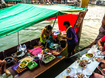 Similar image 11046739