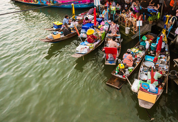 Similar image 11046756