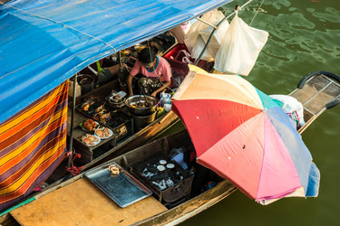 Similar image 11046776