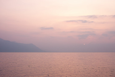 Similar image 11044030