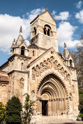 Similar image 11046478