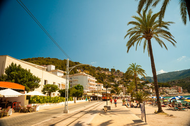 Similar image 11046562