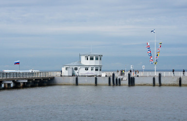 Similar image 11044493