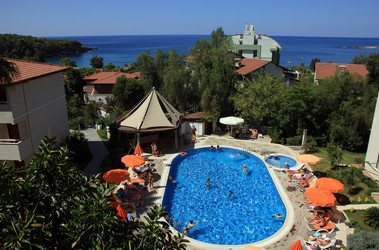 Similar image 11045821