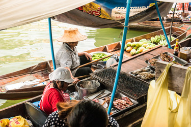 Similar image 11144786