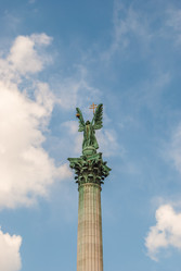 Similar image 11145024