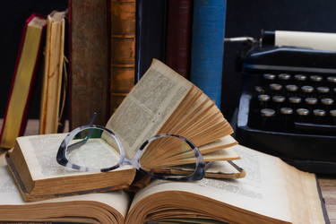 Similar image 11279937