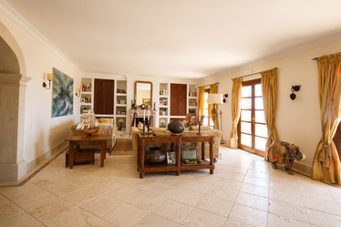 Similar image 11286861