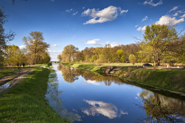 Similar image 11327800