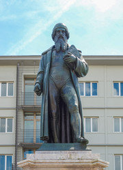 Similar image 11422381