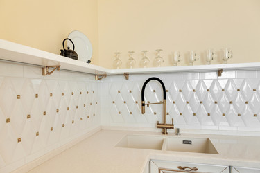 Similar image 11421224