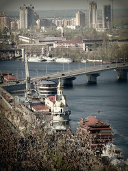 Similar image 11424213