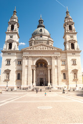 Similar image 11444141