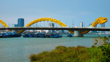 Similar image 11435893