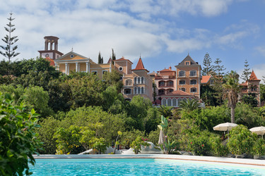 Similar image 11441111