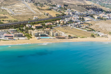 Similar image 11443317