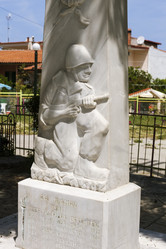 Similar image 11445610