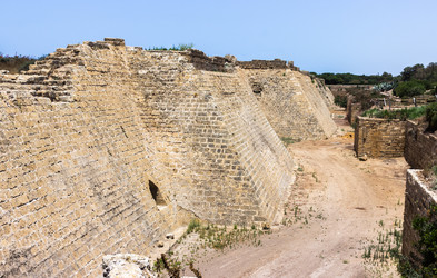 Similar image 11452024