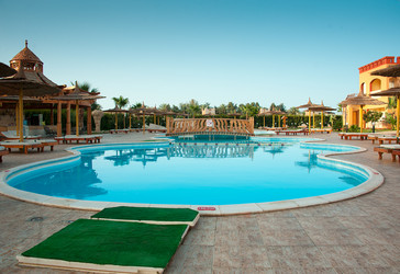 Similar image 11465134