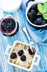 Similar image 11476782