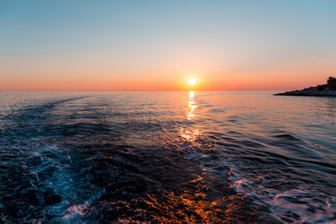 Similar image 11476573