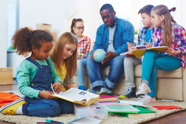 Similar image 11483975